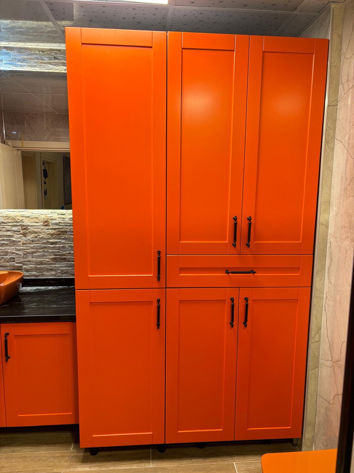 Banyo dolabı kapalı kullanım görünümü